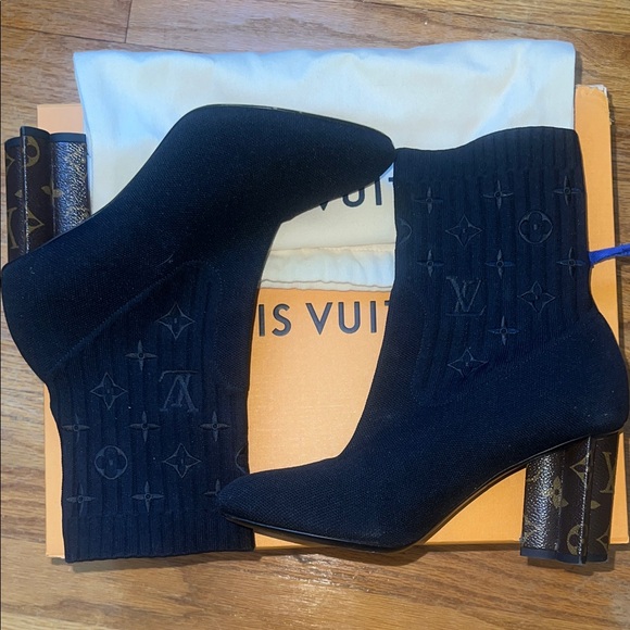 Louis Vuitton Black Heeled Boots with Monogram Detail - Picture 1 of 1